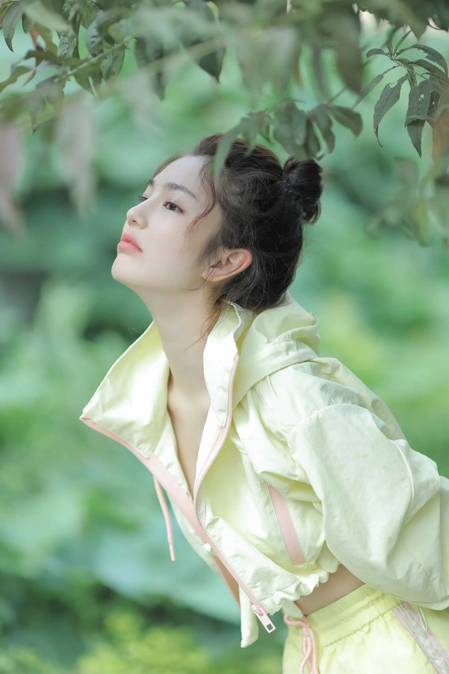 [YITUYU艺图语]2022.08.19 晨练时间到 凡凡 [20P]插图1